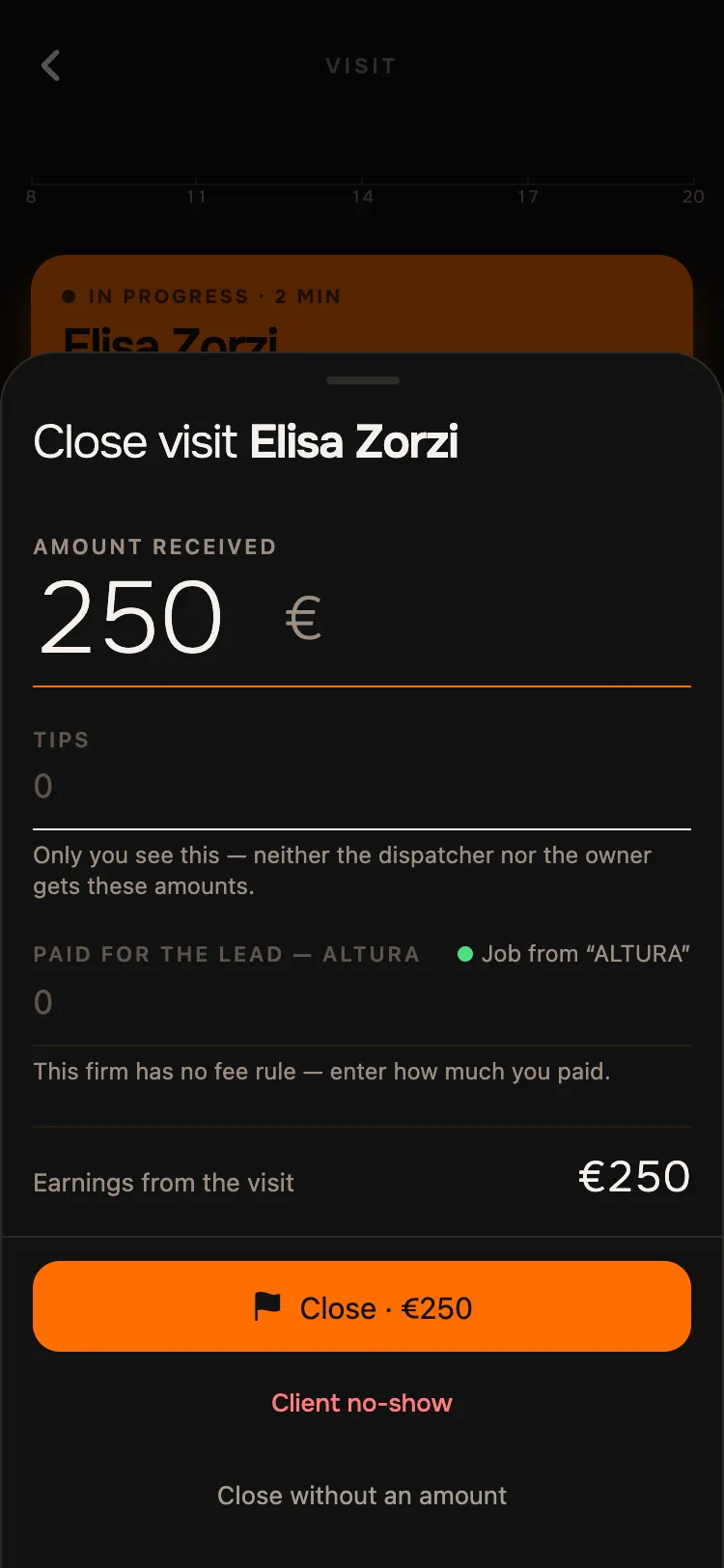Closing a visit on the phone: the amount taken, the tip, the partner firm's share, and a note that only the technician sees these sums
